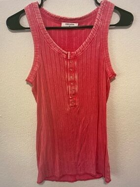 Zenana Outfitters Ribbed Henley Tank - Coral